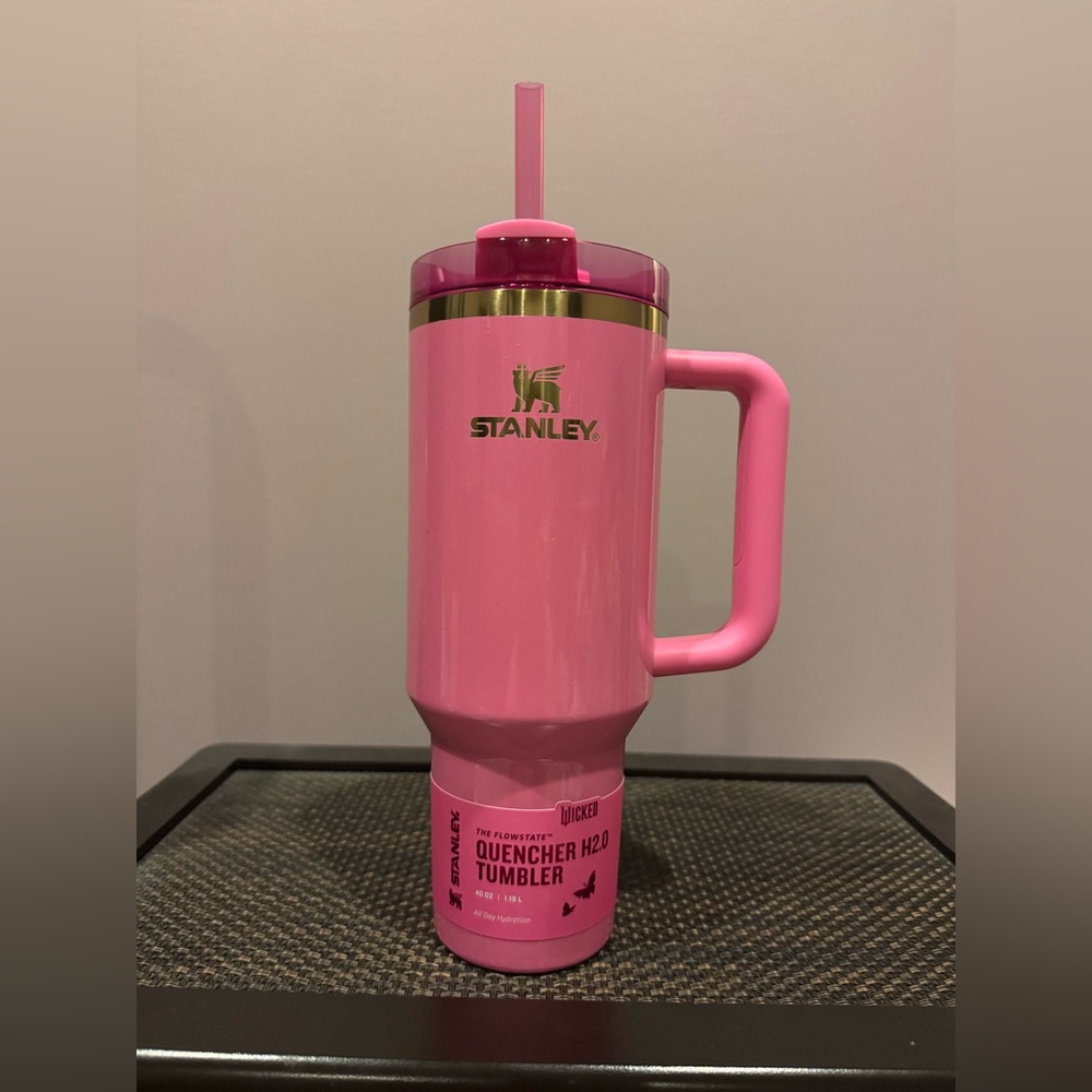 Stanley Wicked Glinda Tumbler